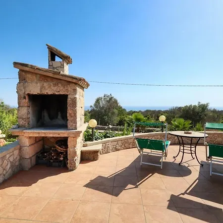 Charming House In With Sea View * Salve