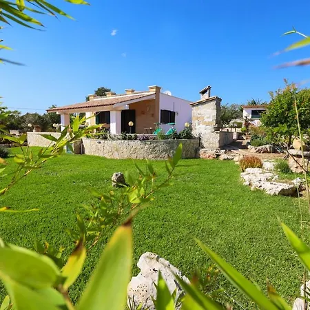 Charming House In With Sea View Casa de Férias Salve