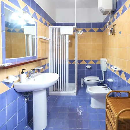 Charming House In With Sea View Salve